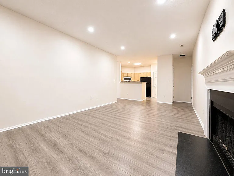 14314 Climbing Rose Way #102 — Photo 16