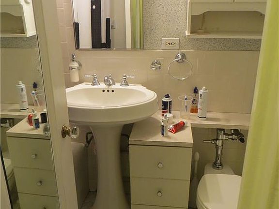2nd image of 5 Tudor City Pl APT 1809