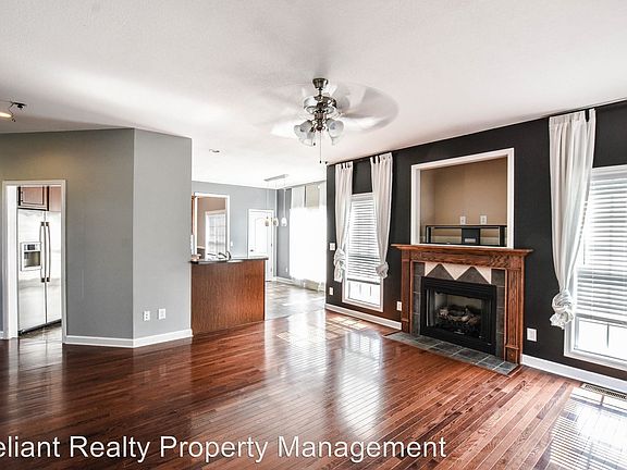 3rd image of 3745 Clearwood Ln