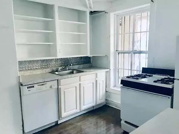 1 bed, 1200 sqft, $1,250 — Photo 2