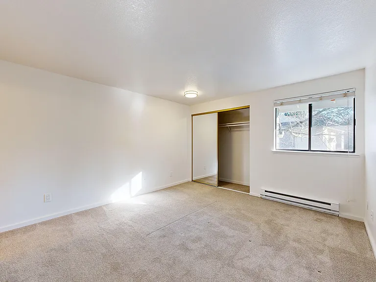 Tualatin Heights — Photo 35