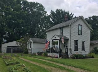 715 Price St, Ravenna, OH 44266