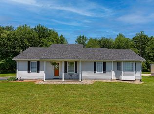 3906 Dripping Springs Rd, Glasgow, KY 42141