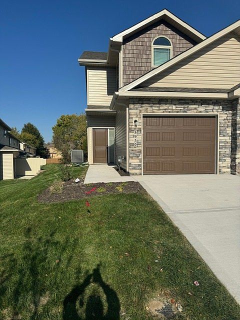 1st image of 5930 NW 88th St