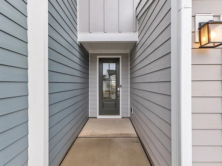 804 Montague Ave — Photo 5
