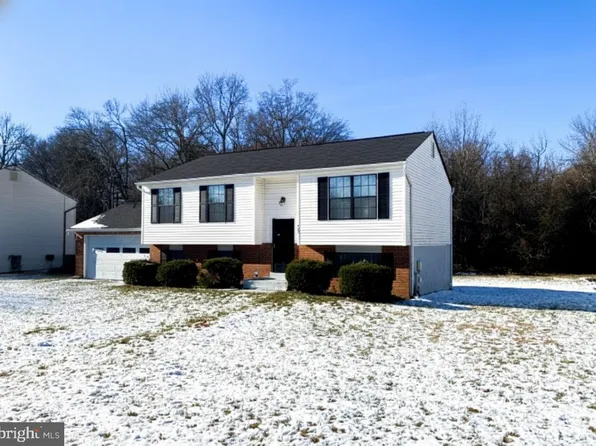 6621 Allentown Rd, Temple Hills, MD 20748