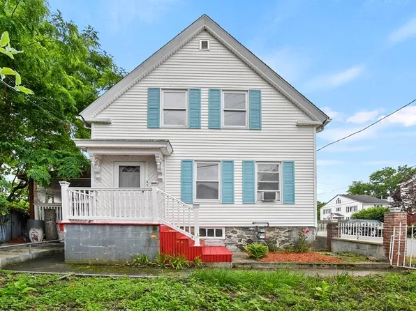 43 Short St, Lowell, MA 01851