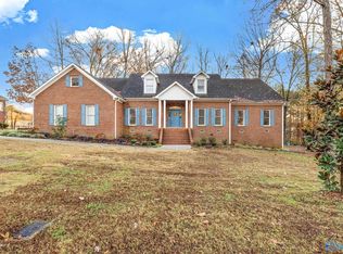 1504 Magnolia Dr NW, Hartselle, AL 35640