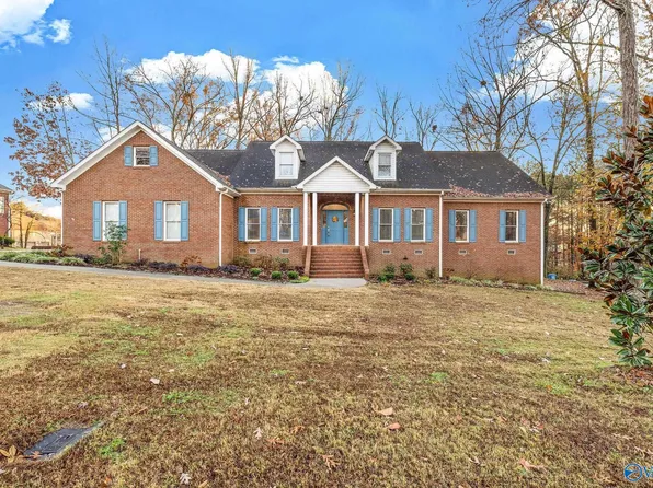 1504 Magnolia Dr NW, Hartselle, AL 35640