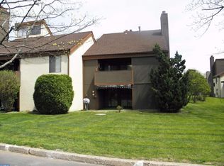 5009 S Convent Ln APT C, Philadelphia, PA 19114