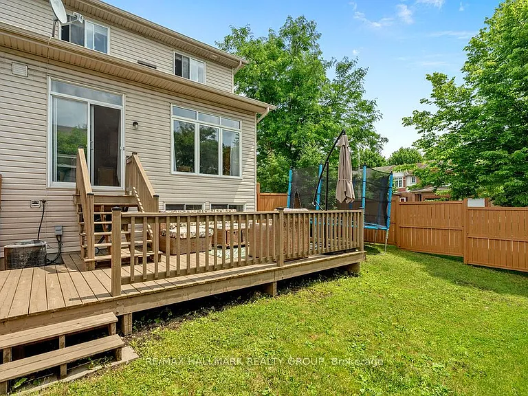 113 Carwood Cir — Photo 36