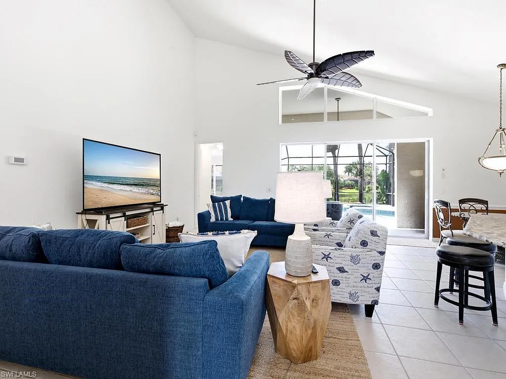 Miromar Lakes Beach And Golf Club — Photo 4