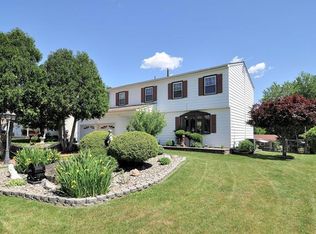 16 Sutherland Dr, Monroe, NY 10950