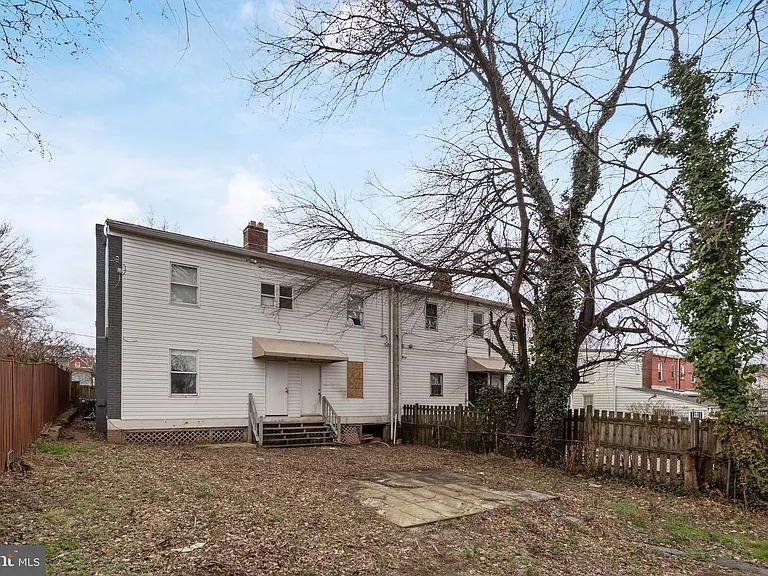 1526 V St SE #2 — Photo 21