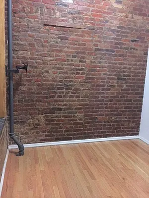 Rented by Yael Dunsky Real Estate | media 7