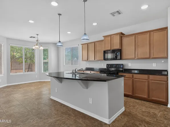 2263 N PARK MEADOWS Drive, Buckeye, AZ 85396