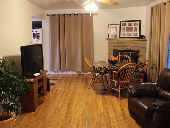 Dining room with Hardwood