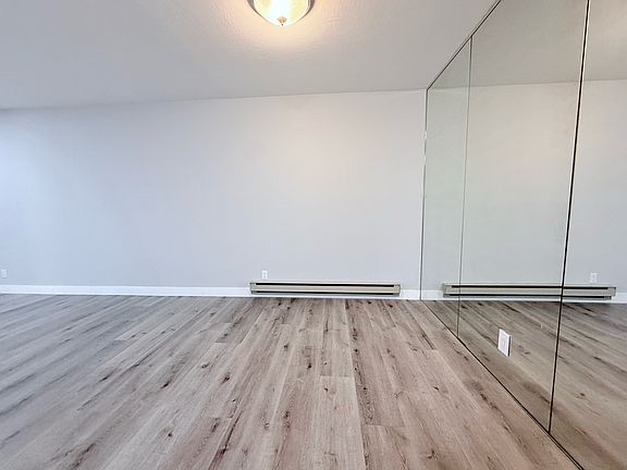 5th image of 39139 Argonaut Way APT 105