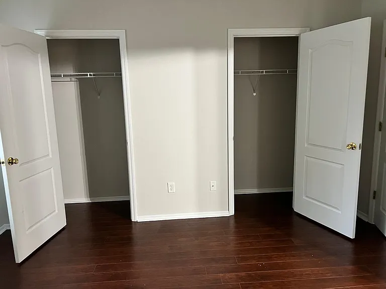 6016 Bartram Village Dr — Photo 22