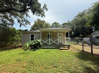 5252 Admiral Halsey Rd, Milton, FL 32583