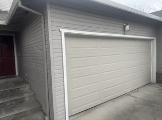 1511 Hollyhock Dr #1, Medford, OR 97504