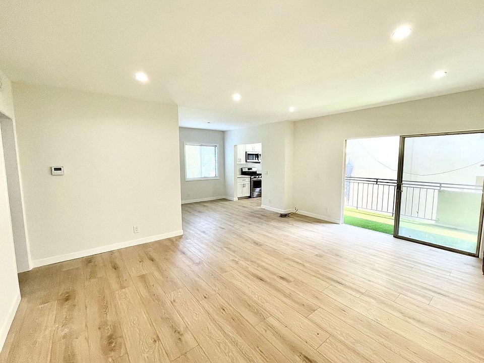 1st image of 1051 N Harper Ave APT 6