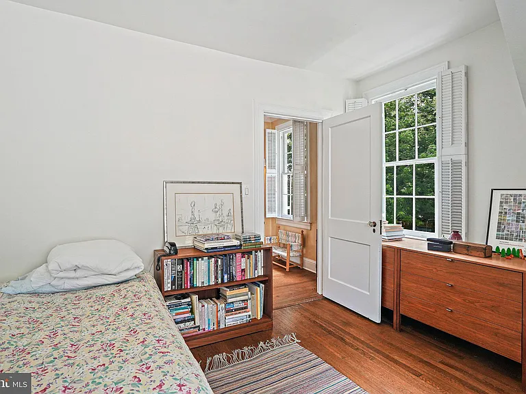 3612 Albemarle St NW — Photo 25