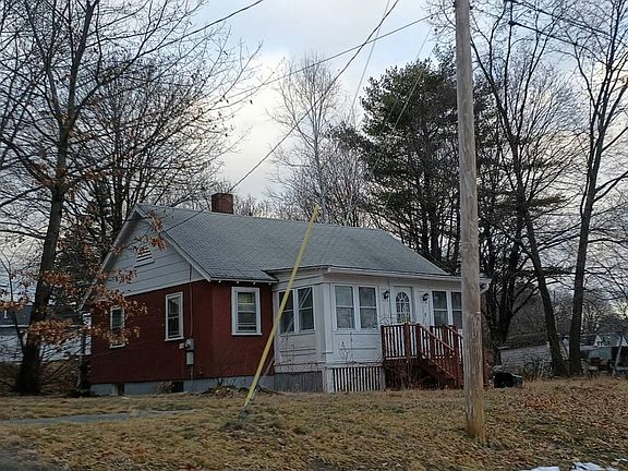 3rd image of 5 Ridgeway Ave