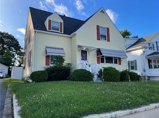 633 Grove St, Woonsocket, RI 02895