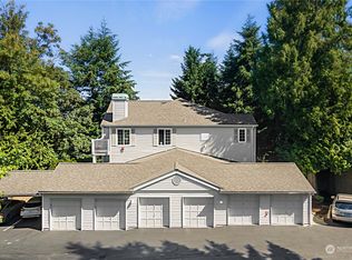 1660 118th Ave SE APT D212, Bellevue, WA 98005