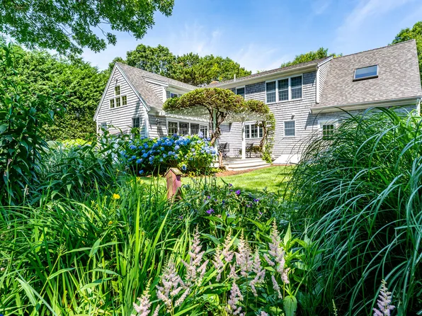 8 Macandrew Drive, Dennis, MA 02638