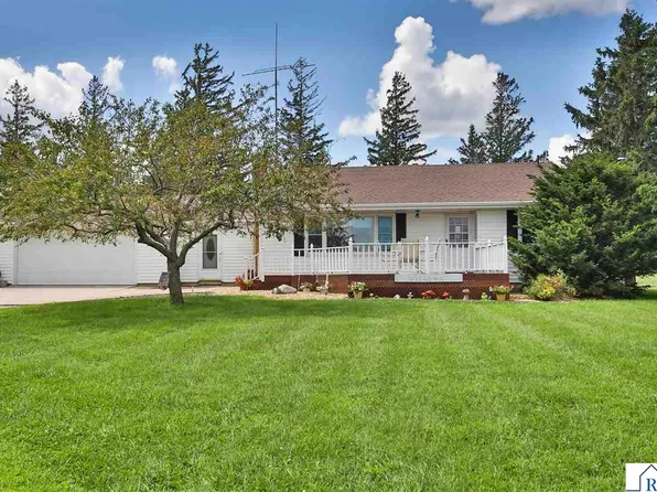 16818 280th Ave, New Richland, MN 56072