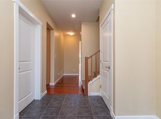 2211 Graduation Pl, Saanich, BC V8N 6N3