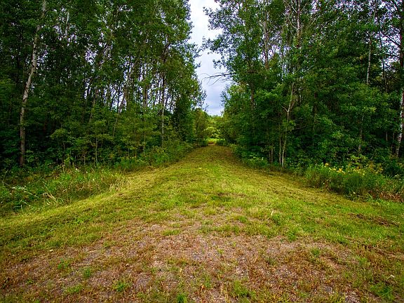 3rd image of 480TH/CTY Road 3 St