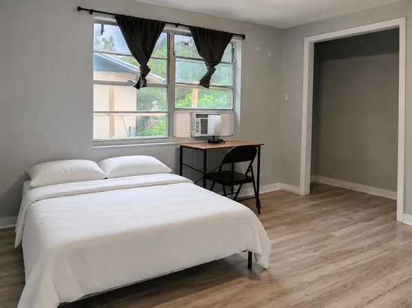 (undisclosed Address), Apopka, FL 32712