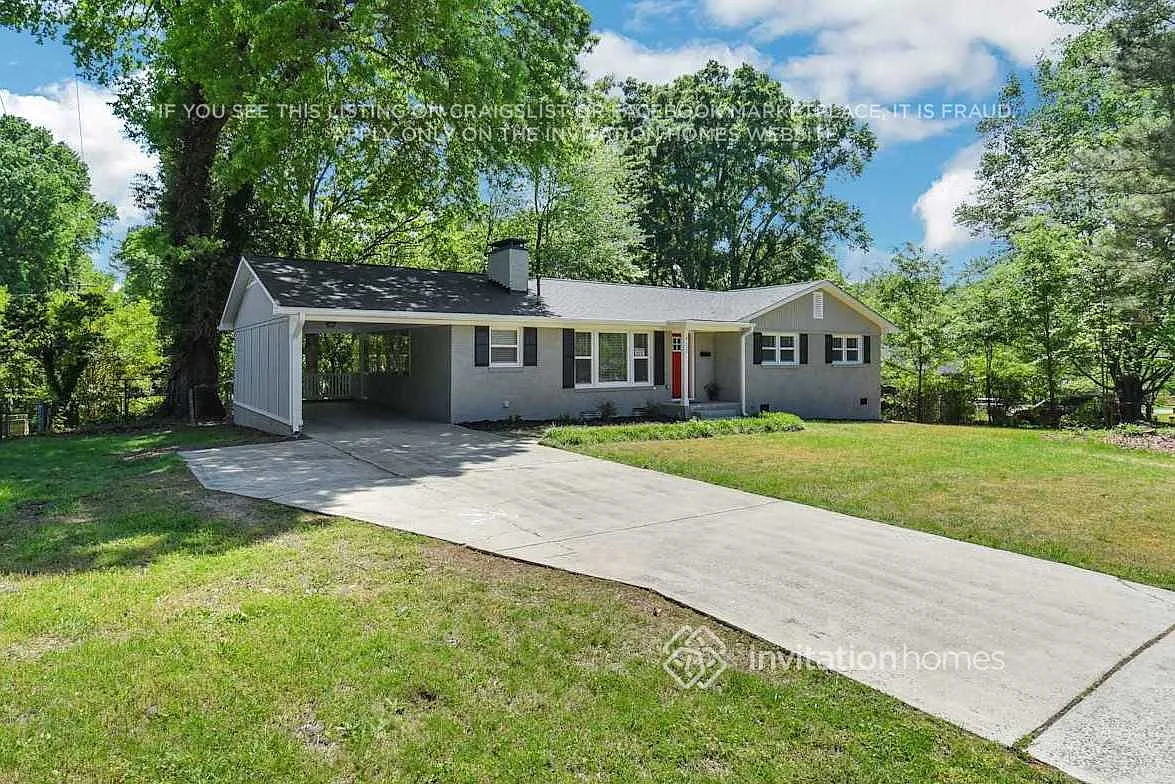 4133 Seaforth Dr Charlotte, NC 28205 — Photo 3