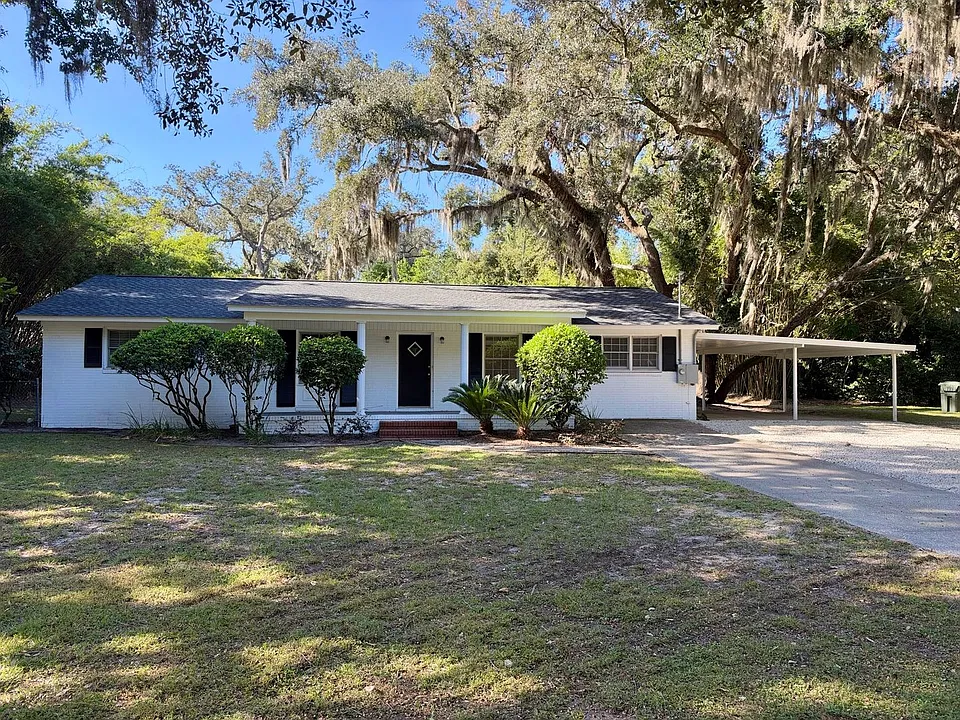 101 Rivera Dr