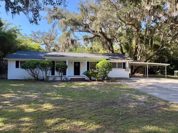 101 Rivera Dr, Saint Simons Island, GA 31522