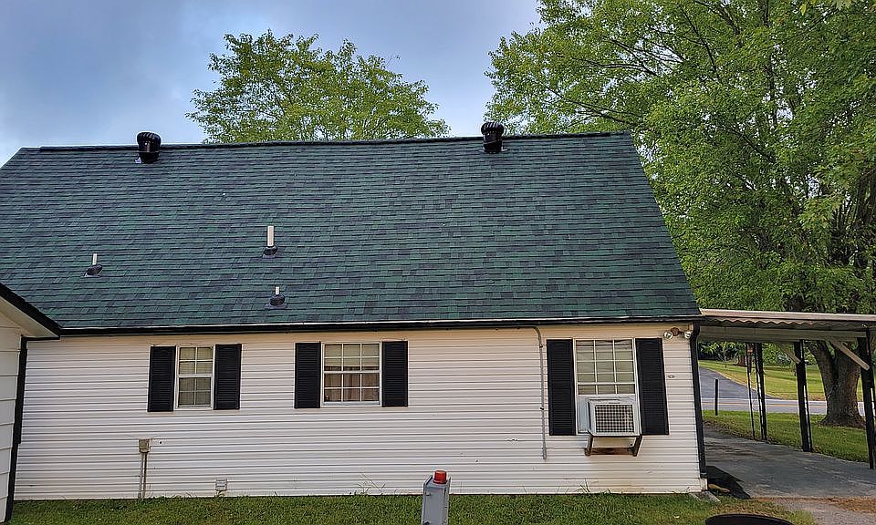 2nd image of 1403 Tazewell Pike