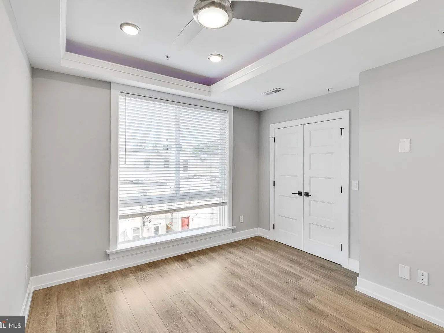 1617 Brown St #10 — Photo 3