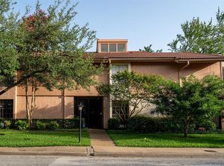 9314 Emberglow Ln, Dallas, TX 75243