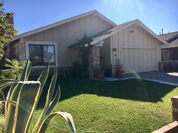 3rd image of 346 Sunpark Ln