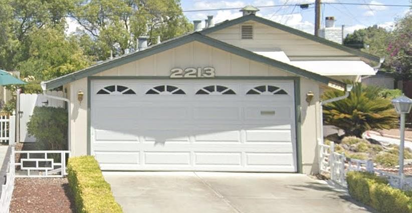 1st image of 2213 Santa Cruz Ave