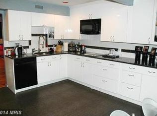 116 Windblown Ct, Baltimore, MD 21209