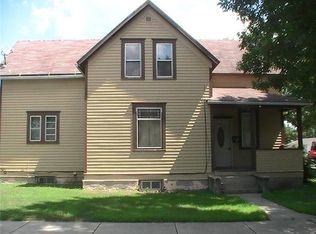 217 1st Ave S, Sleepy Eye, MN 56085