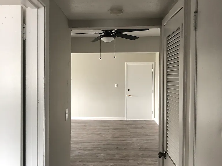2833 Noble Rd #1 — Photo 3