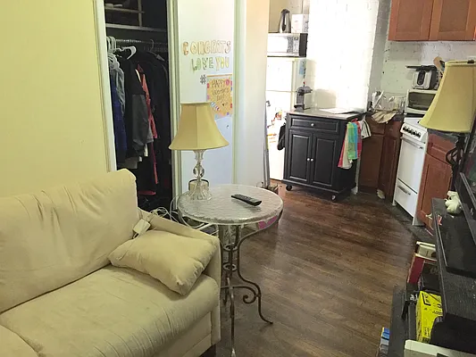 Rented by Ink Realty Services LLC | media 32