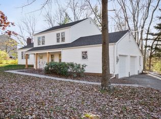 129 Haas Rd, Basking Ridge, NJ 07920