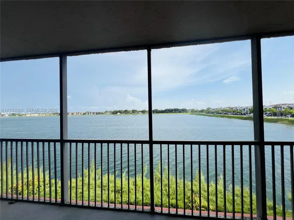 20860 San Simeon Way APT 205-6, Miami, FL 33179
