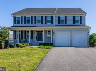 15892 Eagle Feather Dr, Woodbridge, VA 22191
